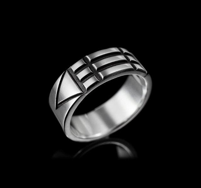 Перстень Атлантиди - таємничий символ влади і її властивості